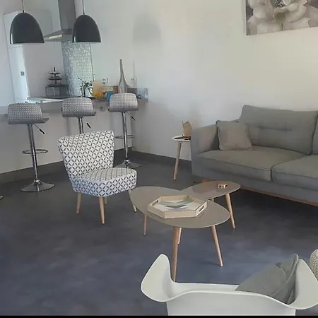 Apartment Coquet *